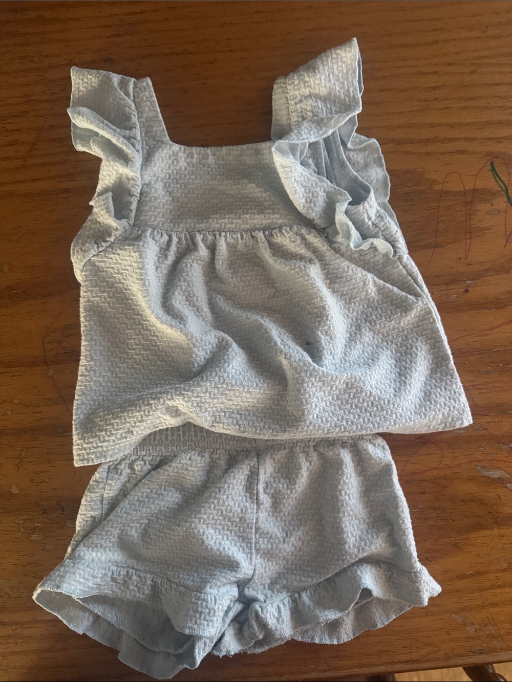 Girls Light Gray Ruffle Sleeve Top and Shorts Set